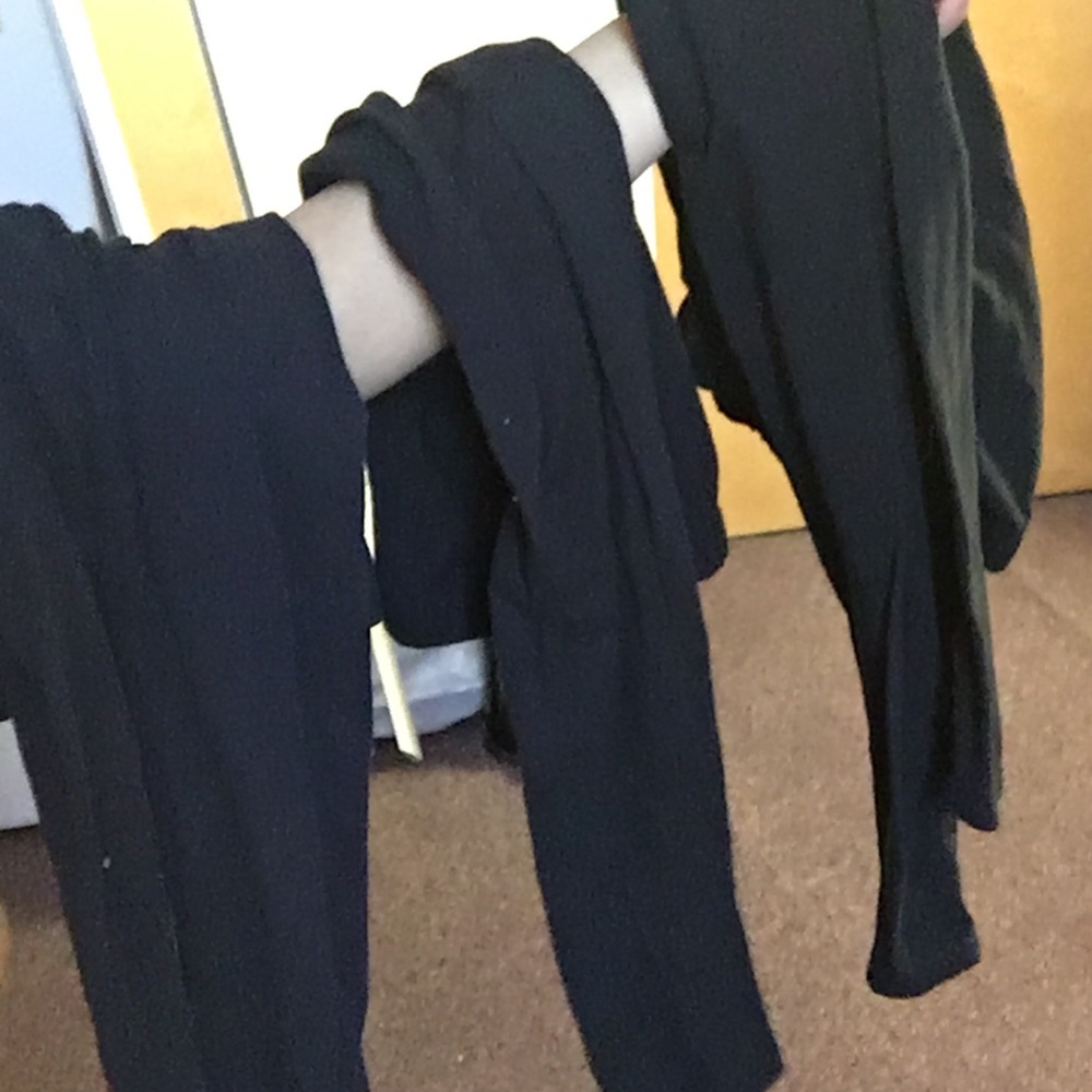 Black leggings (3)